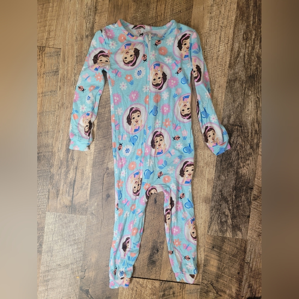 Ms. Rachel Pjs